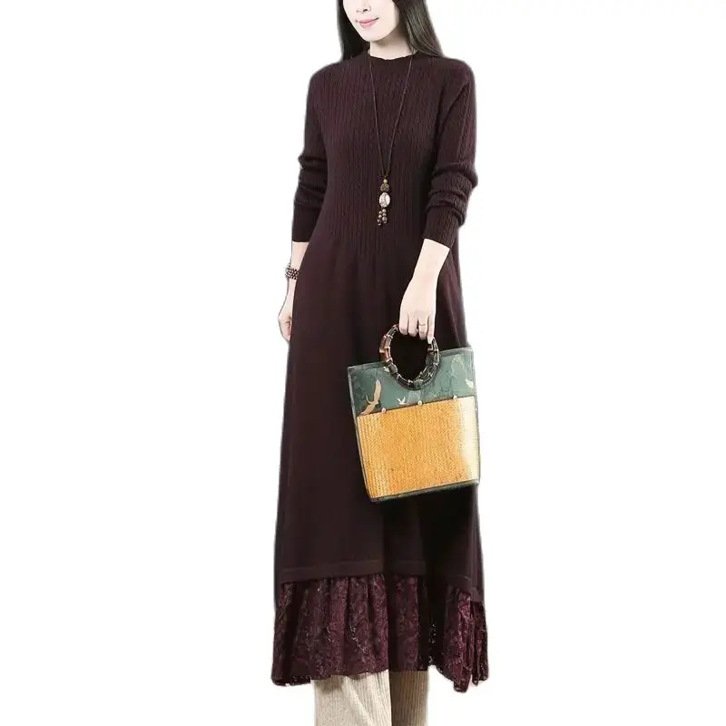 

Long Knit Dress With Overcoat And Over-the-knee Bottoming Sweater Mother Wears Loose Western Sweater Skirt In Autumn And Winter.