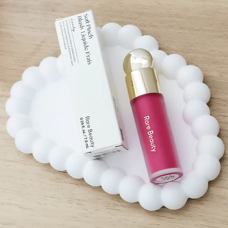 Lucky blusher