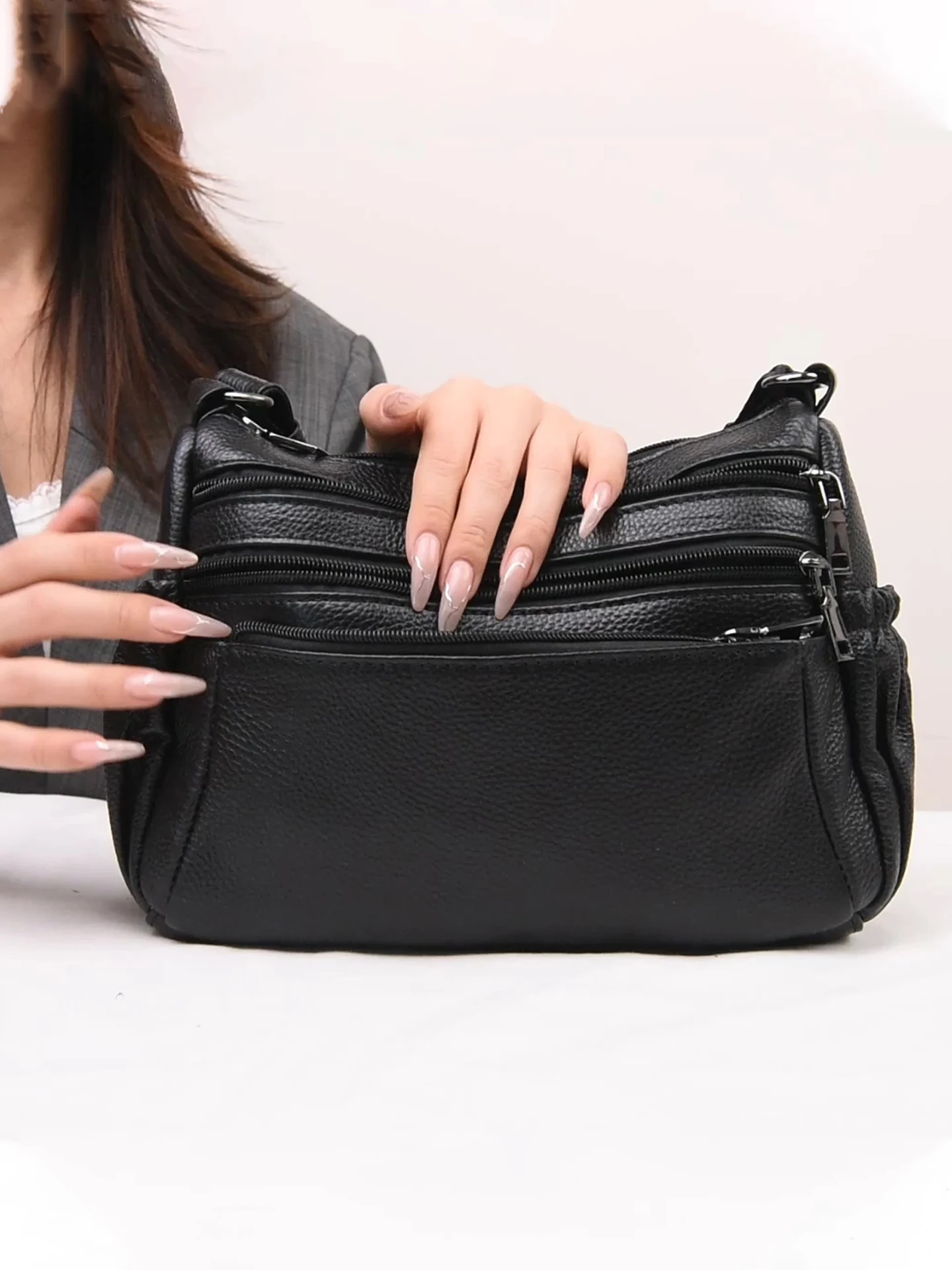 Borsa a Spalla Hobo Retrò Plissettata per Donne in Vera Pelle Stile Maillard Borsa Sottobraccia da Donna per Viaggi Lavoro Shopping - immagine 5