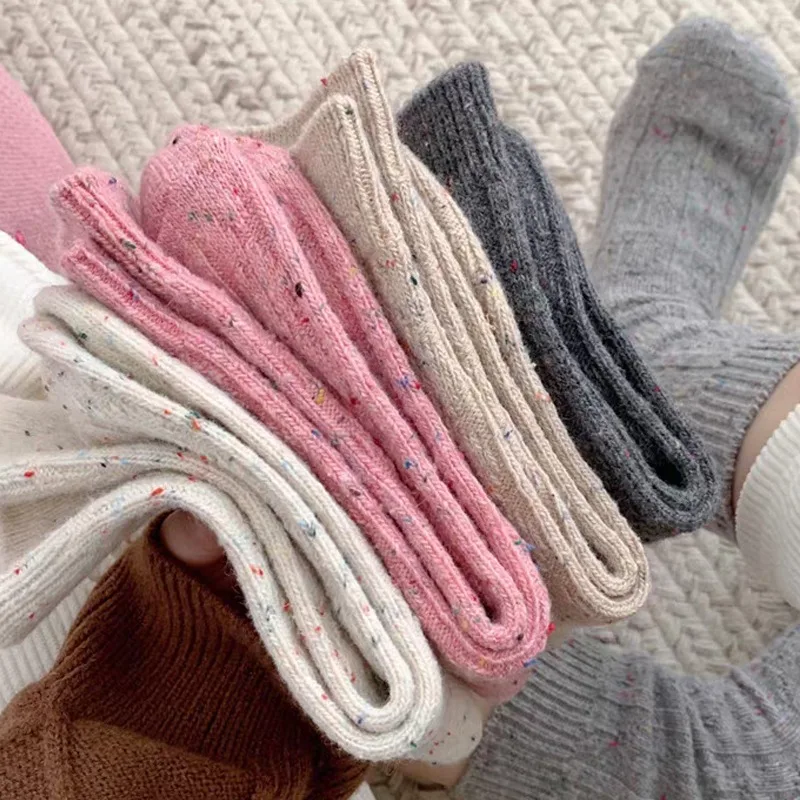 

Color Dots Mid Tube Stocking Winter Woolen Knitted Socks Retro Fashion for Girls Korean Style Sock Thicken Cashmere Sox Indoor