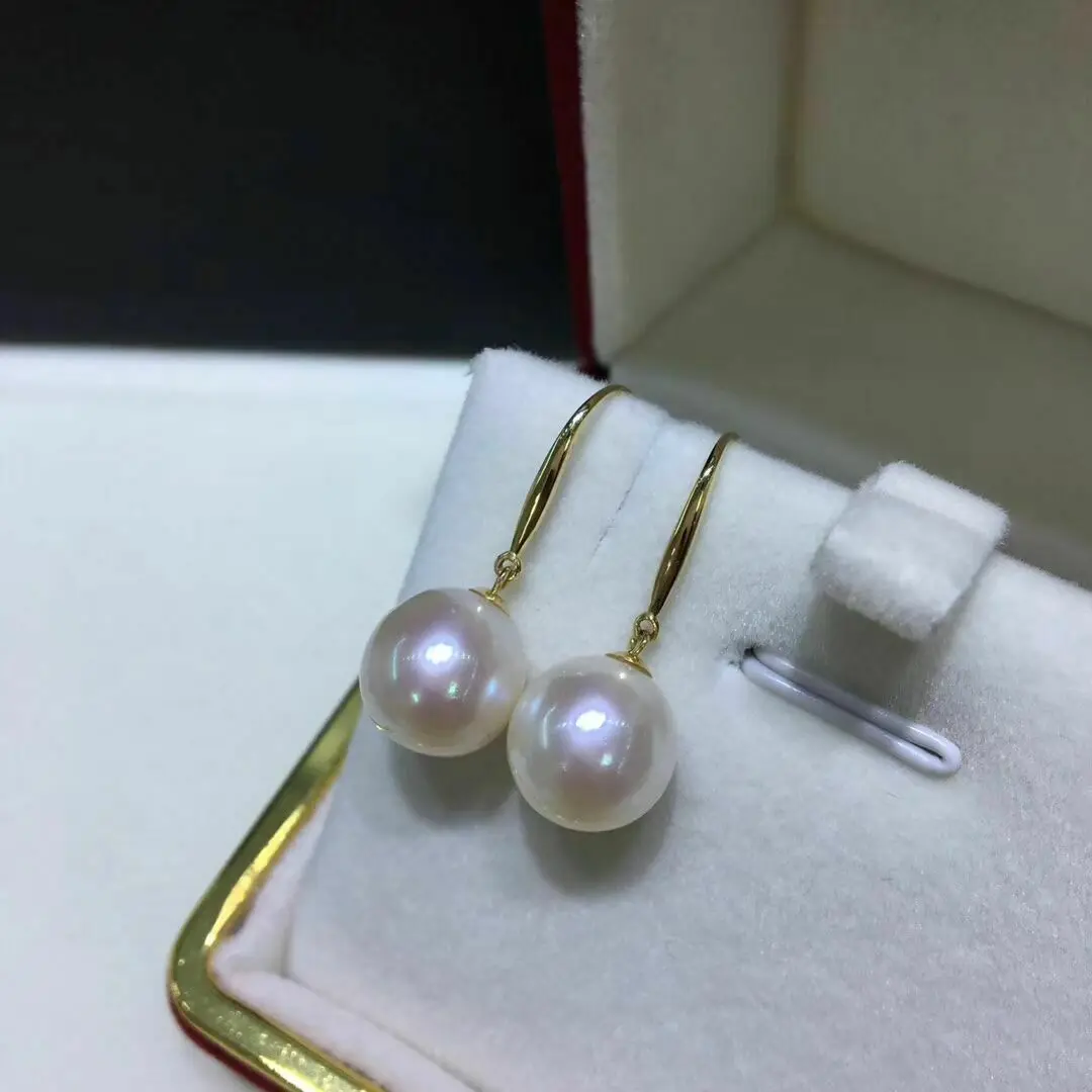 Charming AAAA 10-11mm South Sea Round White Pearl Earrings 14K
