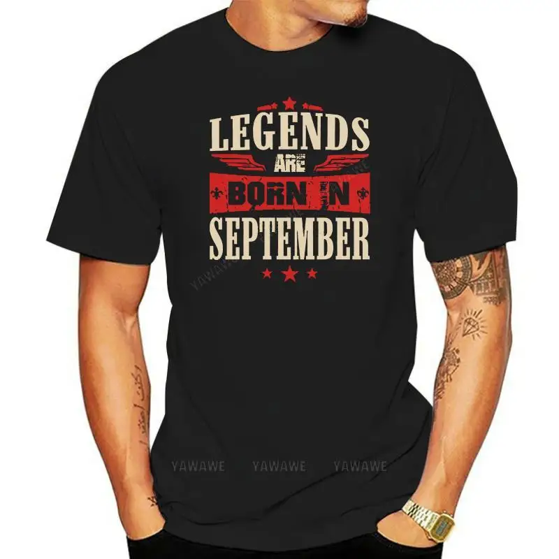 

Мужская футболка с надписью «Легенды рождены в сентябре»