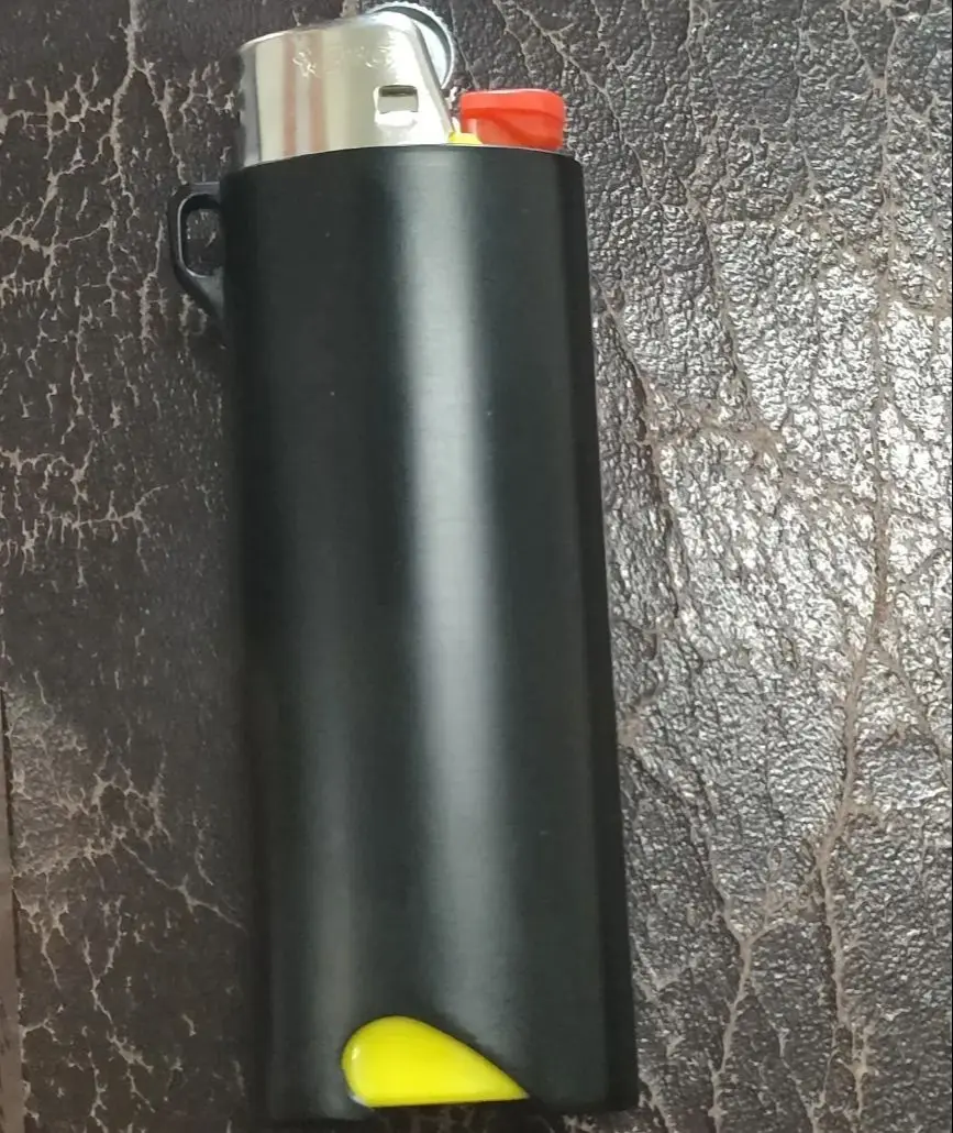 ブラックメタルケースBIC J6大型ライター装飾シェル保護カバー