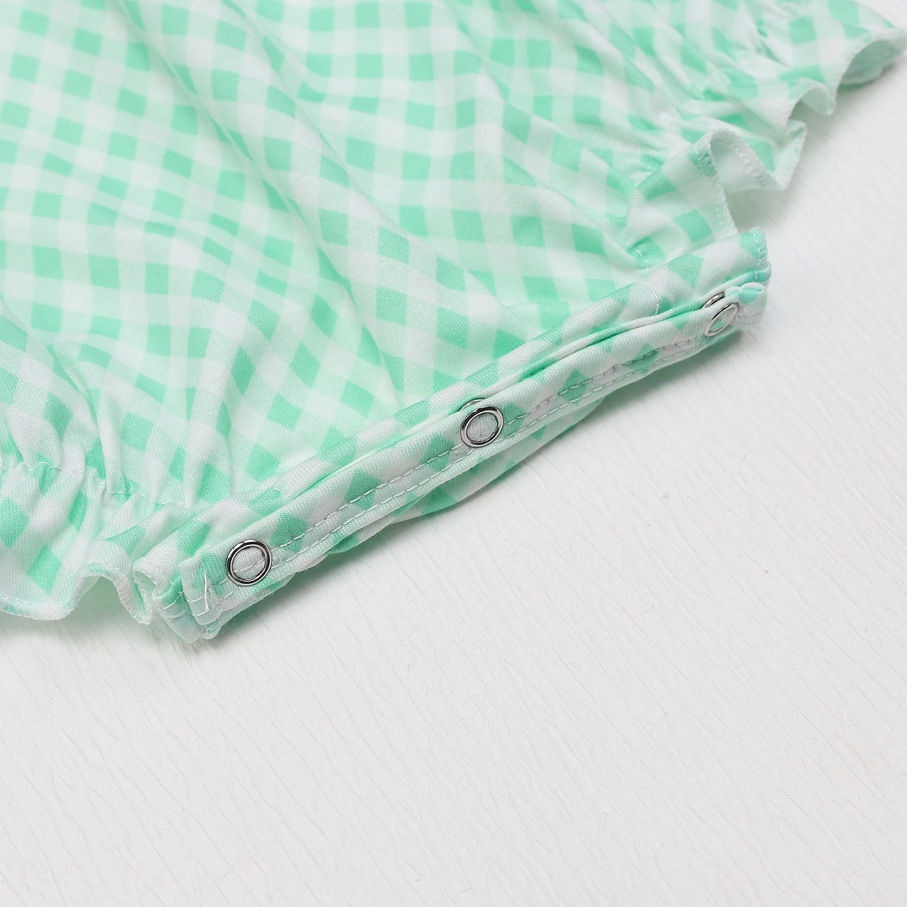 Рисунок 6 - Мятный комбинезон для новорожденных