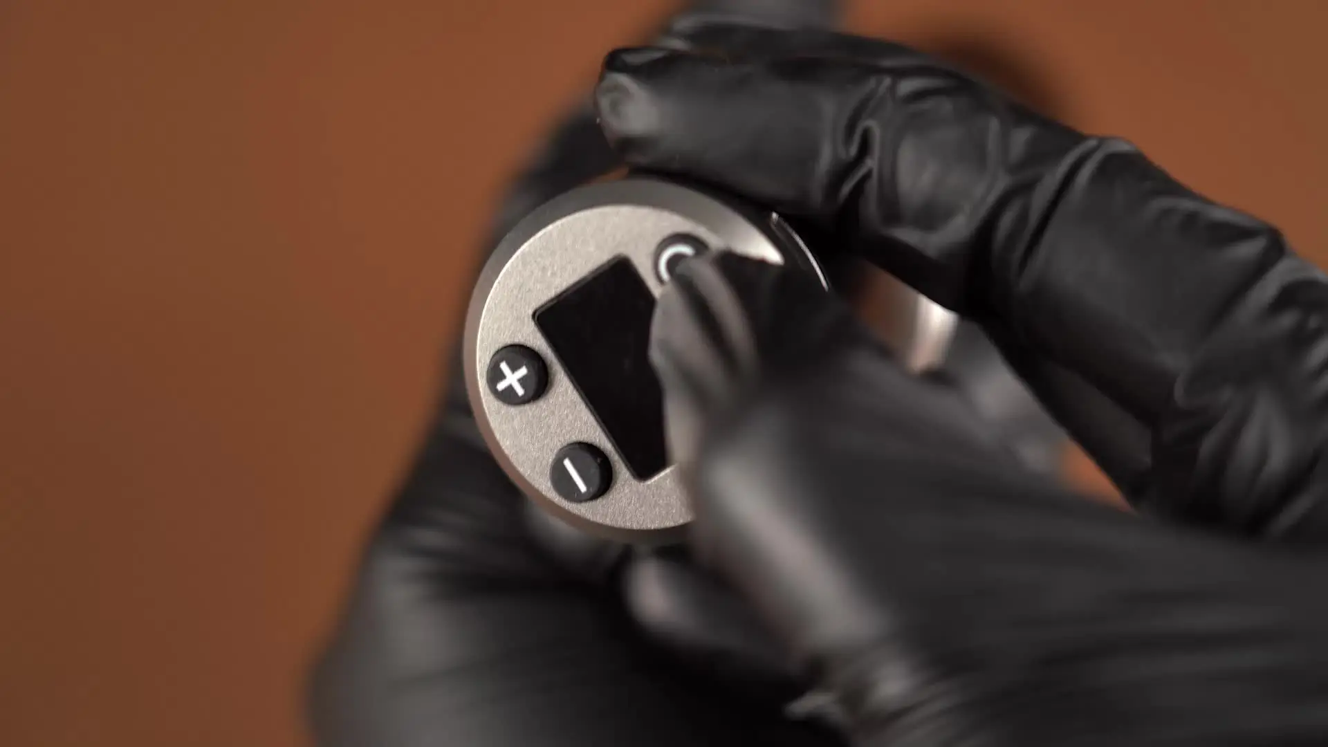 Dragonhawk X10 Wireless Tattoo Machine with 7 Stroke Length