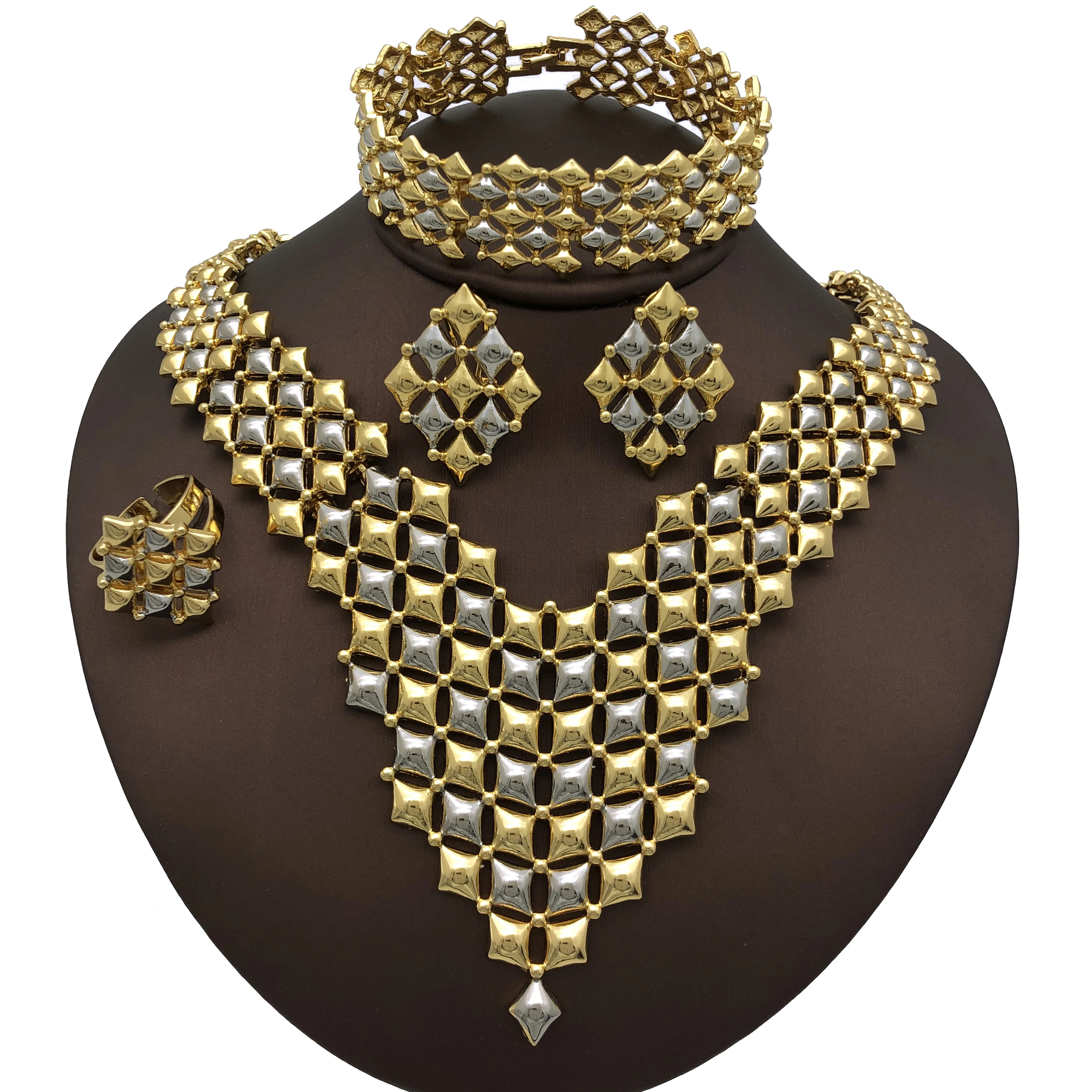 

Italian Gold Plated Jewelry Sets Women Large Necklaces Earring Ring Bracelet Wedding Party Jewelry Accessories Daily Wear