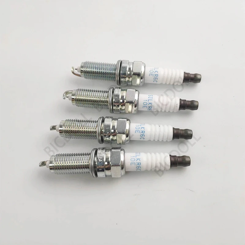 

4/6Pcs Iridium Spark Plug for Fiat 500 PANDA Hyundai I10 I20 I30 KIA CEE`D CEE'D 0.9 1.0 1.2 1.4 18844-10060 SILKR6C10E