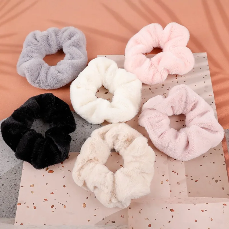 Cute Plush Large Hair Band Versatile Lovely Fluffy Hair Tie Furry Headband Soft Head Rope Headwear Autumn Winter Hair Accessory