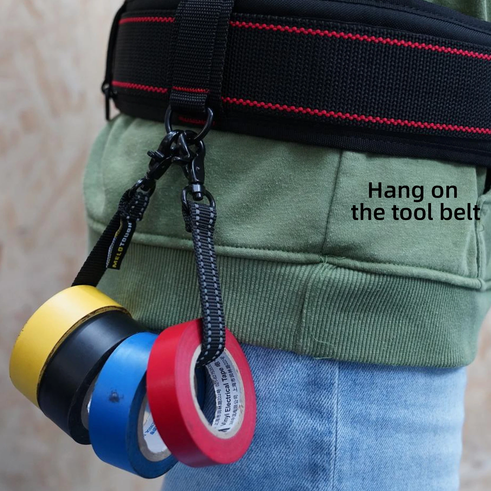 MELOTOUGH Klebebandhalter mit Karabinerhaken für Werkzeuggürtel, Tasche, Rucksack – Detail 4