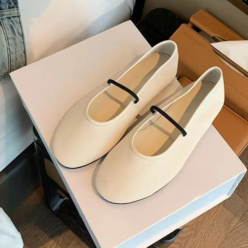 

Leather Women Ballet Shoes Flat Slip on Round Toe Comfortable Ballerina Casual Hollow Out Solid Color Shoes