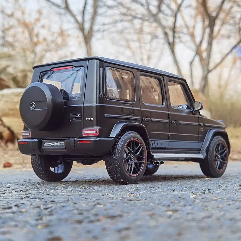 1/18 ミニチャンプス メルセデスAMG-G63 2018 Amazon.co.jp: ミニチャンプス 1/18 メルセデス AMG G63 2018