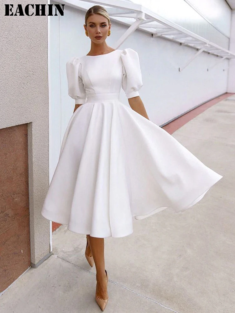 

2023 Women Retro Dress Fashion New Short Sleeve Solid Mid Length Vintage Dresses Female Sexy Backless White Party Club Dress