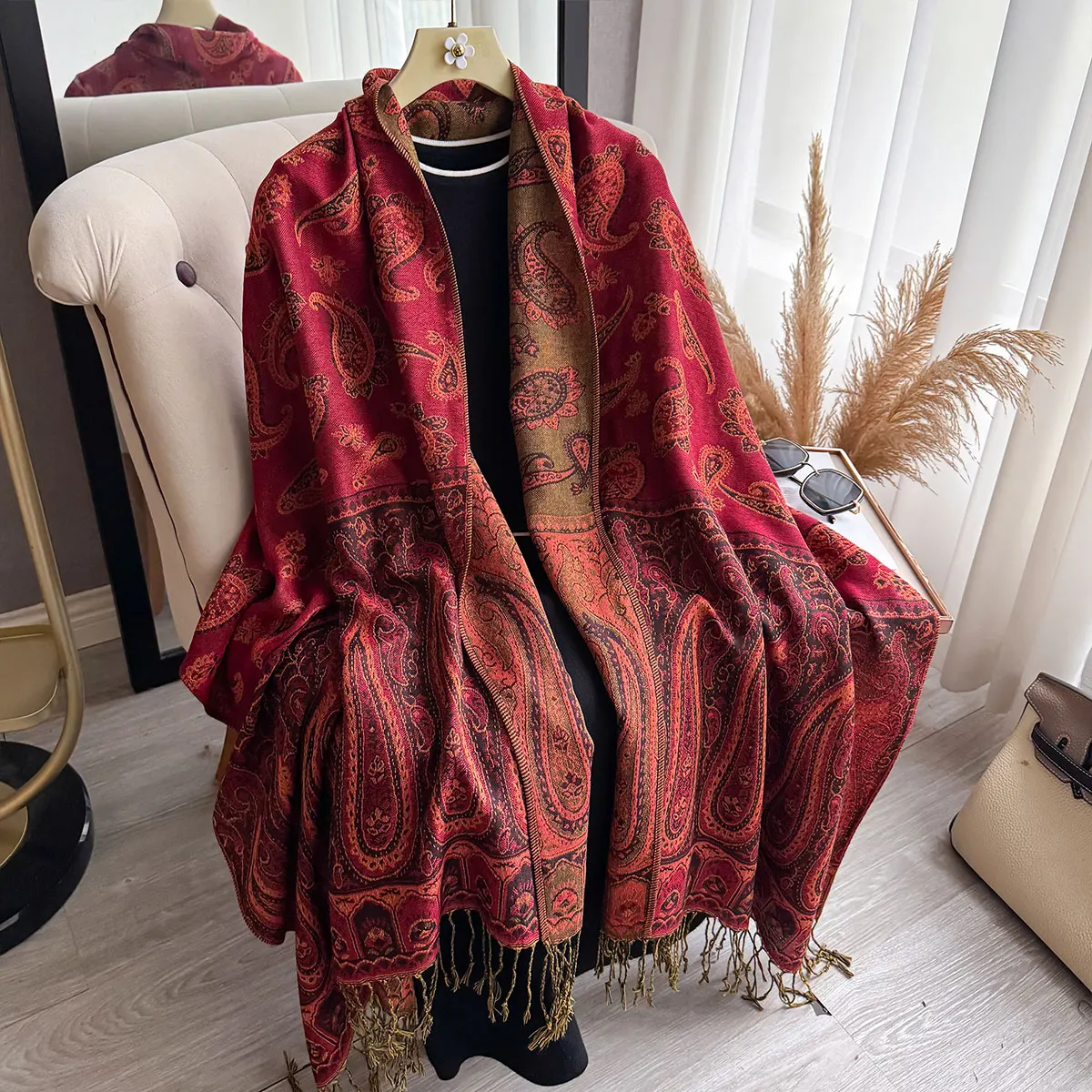 2025 Women Scarf Spring and Summer Luxury Bohemian Style Shawl Jacquard Paisley Pattern Designer Lady Muslim Hijab Pashmina