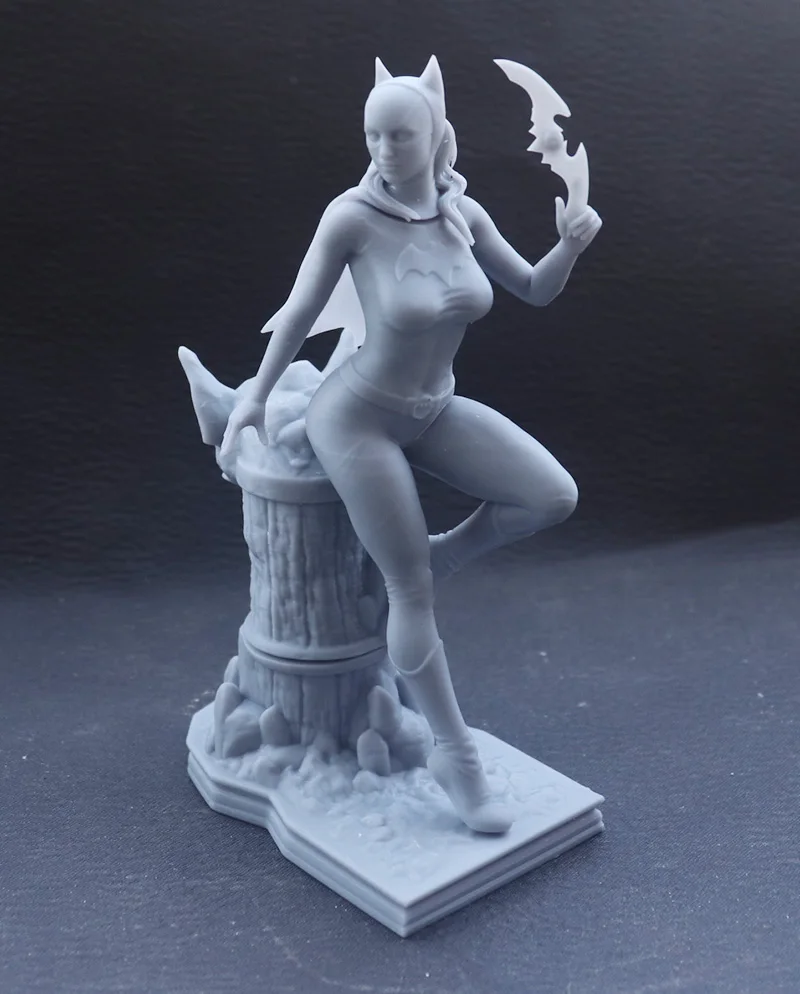 1/24 75mm 1/18 100mm Resin Model The Bat Girl Figure Unpainted No Color RW-1057