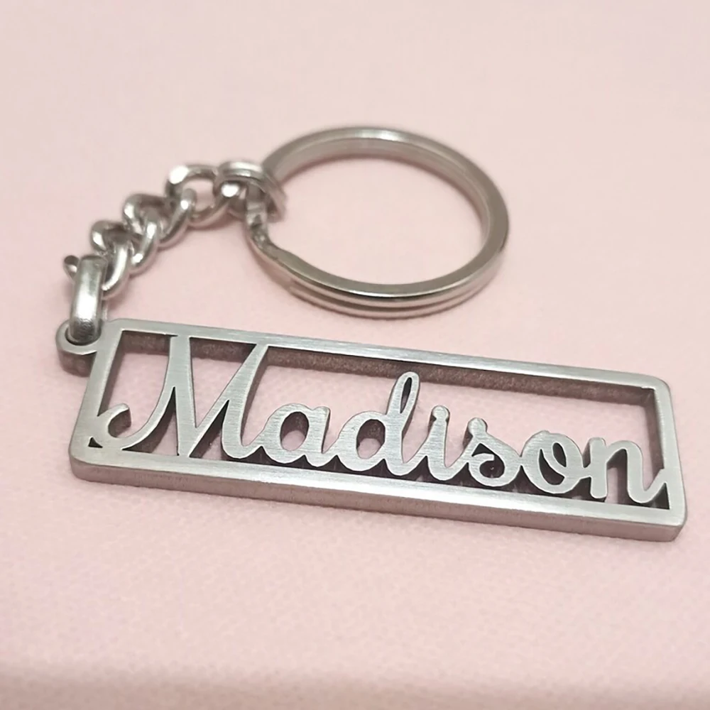 Customized Name Letter Stainless Steel Keychain - Rectangular Keychain for Husband, Exquisite Gift for Family