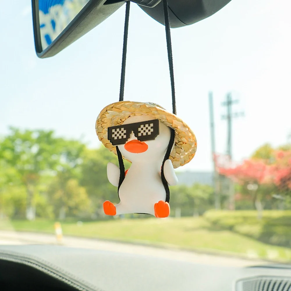 

Fashion Straw Hat Swing Duck Car Hangings Ornament Cute School Bag Interior Rearview Mirrors Charms Pendant Decor