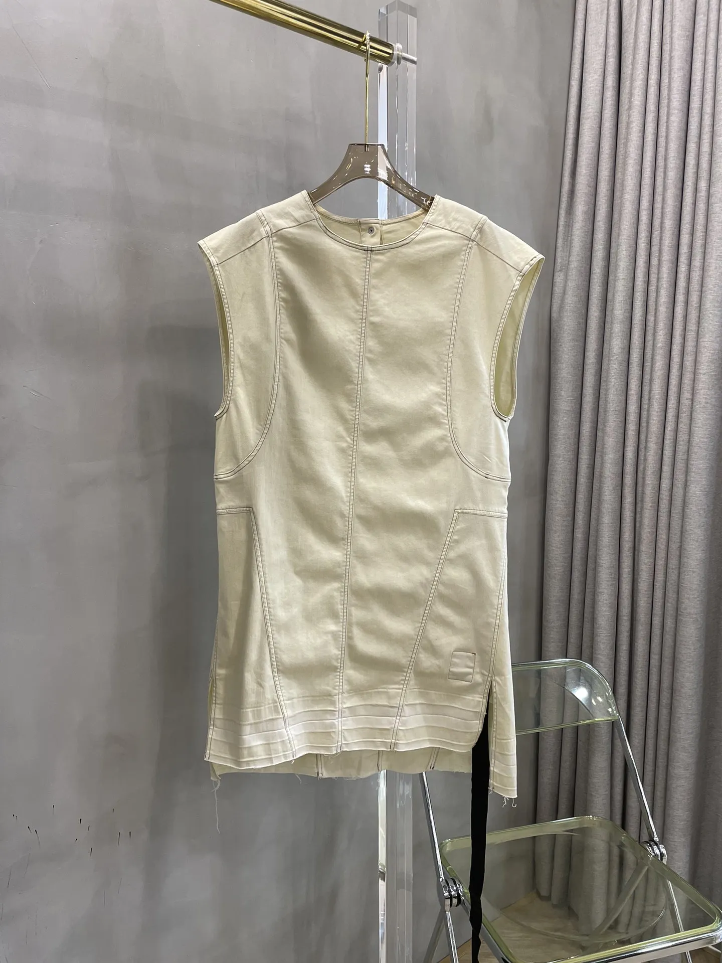 

Patchwork collarless design waisted mid-length sleeveless dress casual fashion 2023 summer new