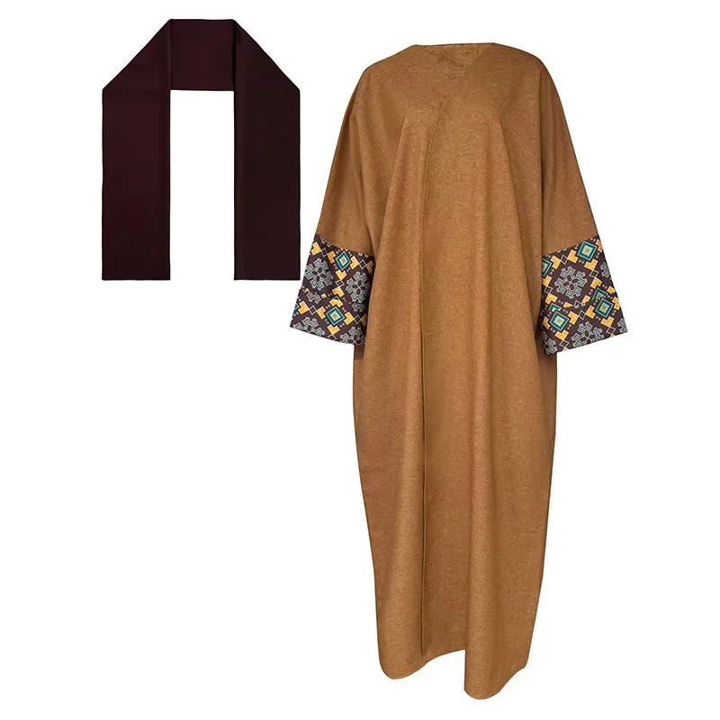 عبايا بتصميم هندسي All-in-One