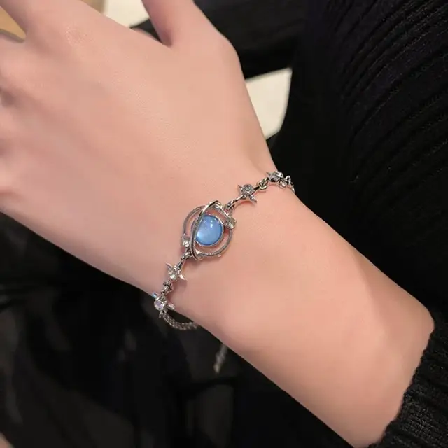 Bracelet en alliage de zinc, bracelet fleur en zircon étincelant, bracelet fait main en alliage pour usage quotidien, accessoire de mode pour soirée