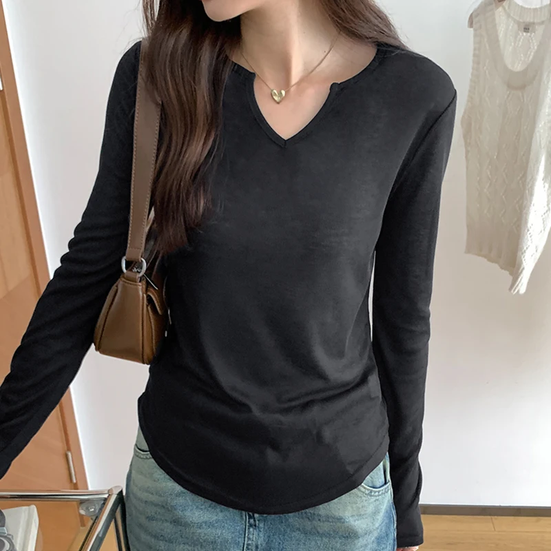 

White Thin V-Neck T Shirt Women Long Sleeve Tops Autumn Tshirt Korean Style Loose T Shirts Female Black Womens Clothes Camisetas