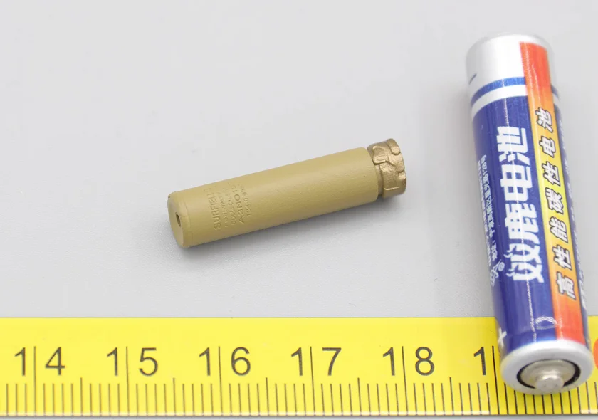 

Модель штурмового глушителя ES 26054C 1/6 CBRN для фигуры 12 дюймов