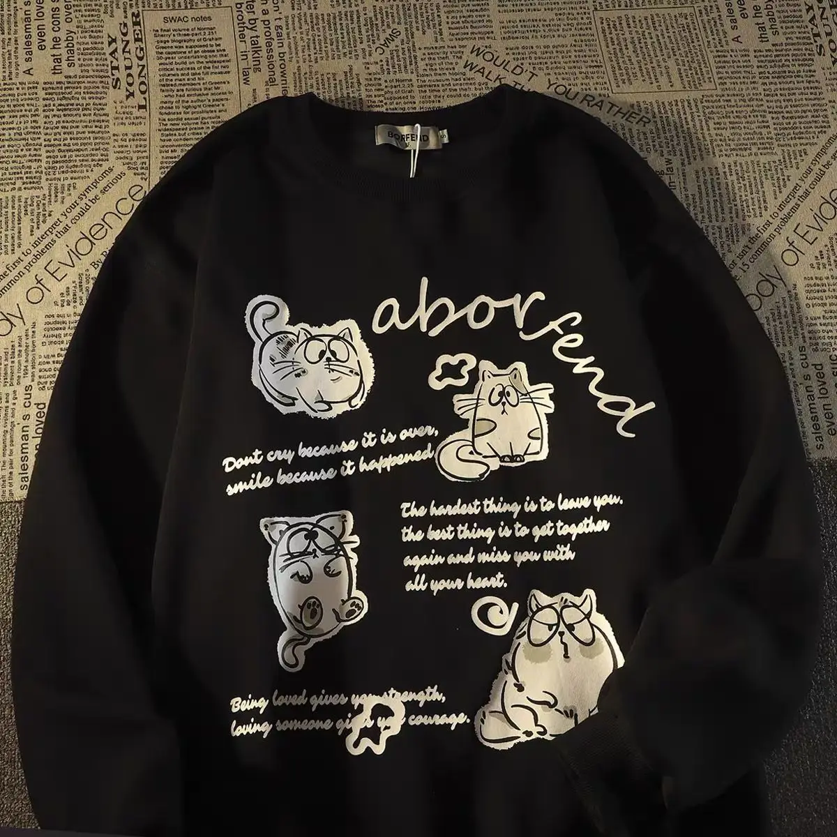 

Autumn and Winter American Fashion Men and Women Personalized Cat Print Round Neck Pullover Sweater Couple Retro Long Sleeve Top