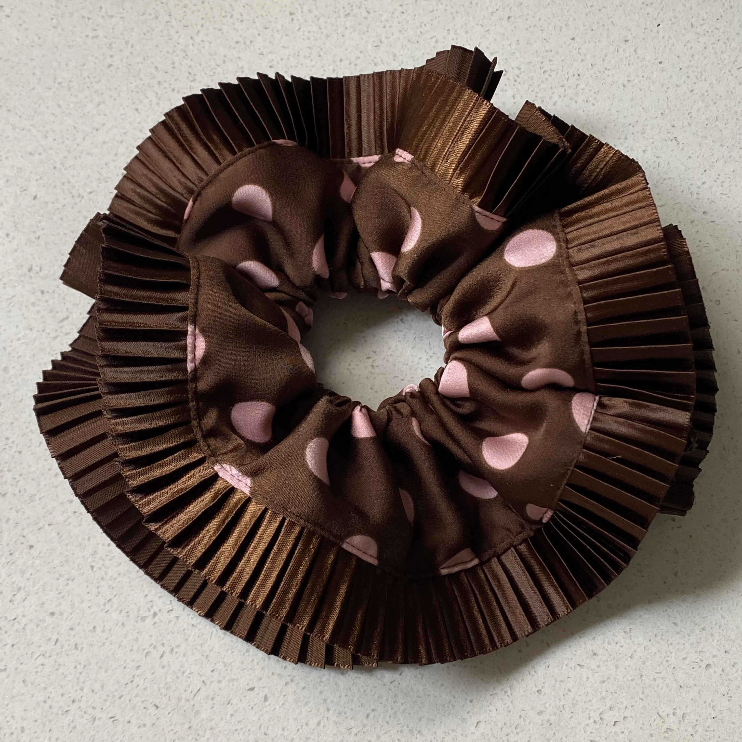 1PC  Brown Polka Dot Hair Scrunchie With Pleated Ruffle Edge, Large Satin Hair Tie For Women, Retro & Elegant Hair Accessory