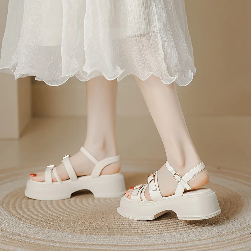 Summer Women Casual Sandals Adult Casual Beach Shoes New Fashion Leisure Chunky Platform Sandals Female Jelly Shoes Size 35-40