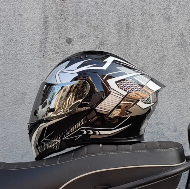thumbnail image 1 of Casco de motocicleta LVS de alta calidad con doble lente y protector de cabeza de caballero para hombre, aprobado por DOT, accesorios para motocicleta, 1 of 5