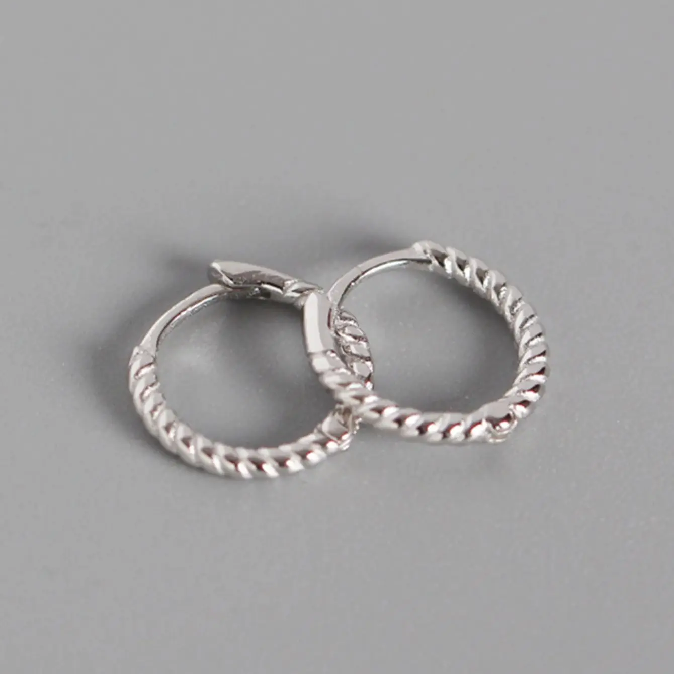 Orecchini a Cerchio in Argento Sterling 925 con zirconi cubici Blu/Rosa, Orecchini Cerchio Piccoli 13mm per Ragazze Donne (Blu