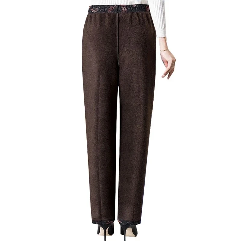 Pantaloni da donna di mezza età 9XL di dimensioni Extra Large nuovi pantaloni Casual elastici a vita alta autunnali pantaloni dritti femminili in velluto invernale 6