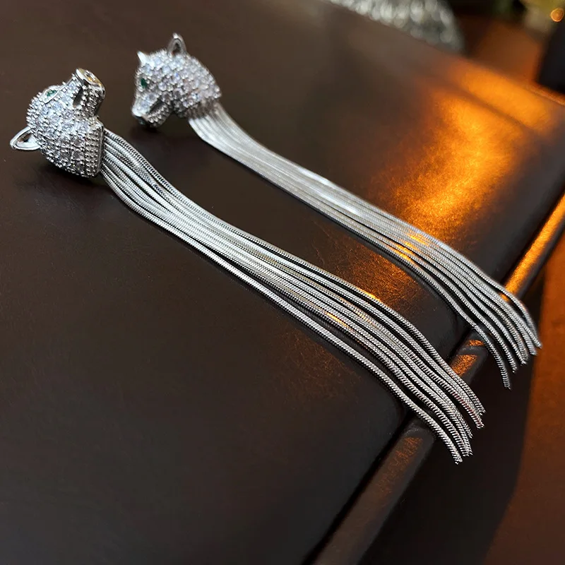 Bilincolor Zircon Fox Head Tassel Earrings