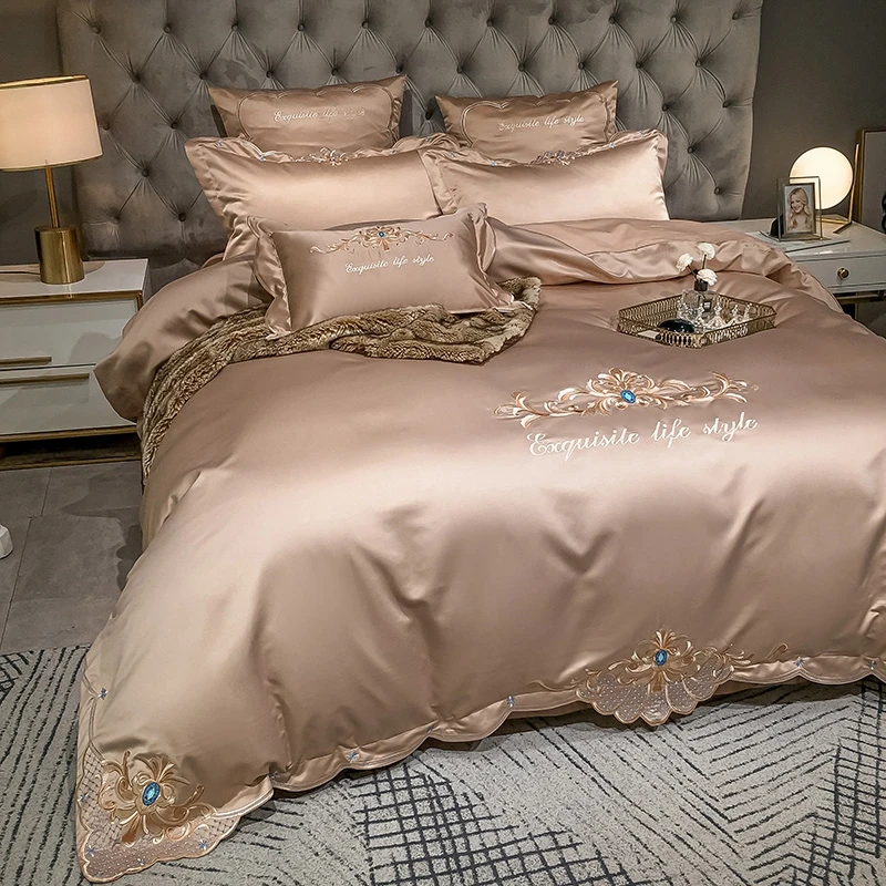 

Comfortable Nordic Bedding Accessories Queen Elegant Luxury Kawaii Beddings Sets Silk Designer Satin Ropa De Camas Ornament