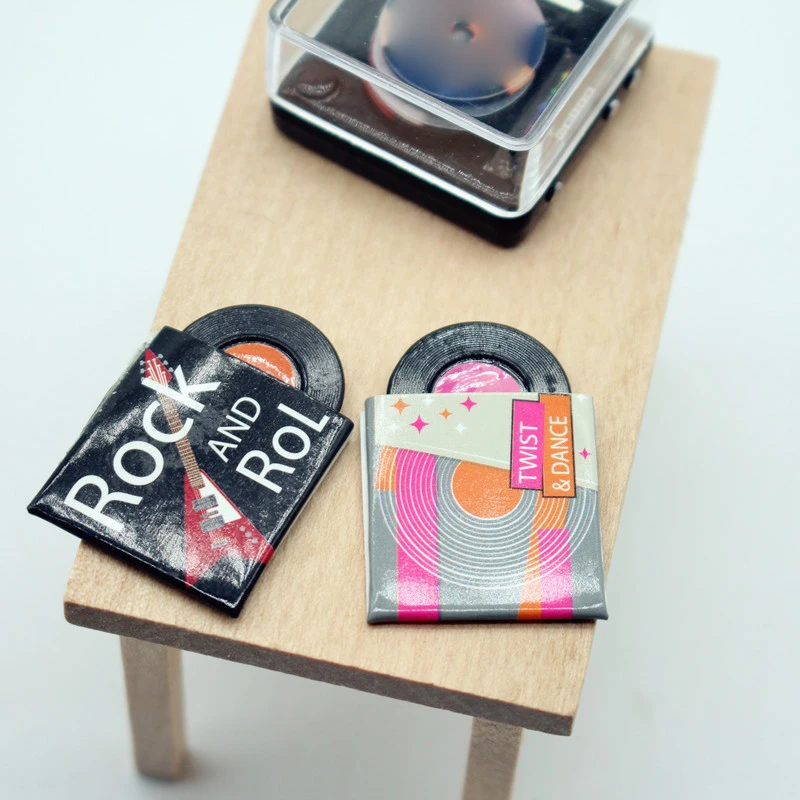 1세트 인형의 집 미니 CD 디스크 레코드 세트 침실 거실 미니어처 장면 모델 장난감 인형 집 액세서리