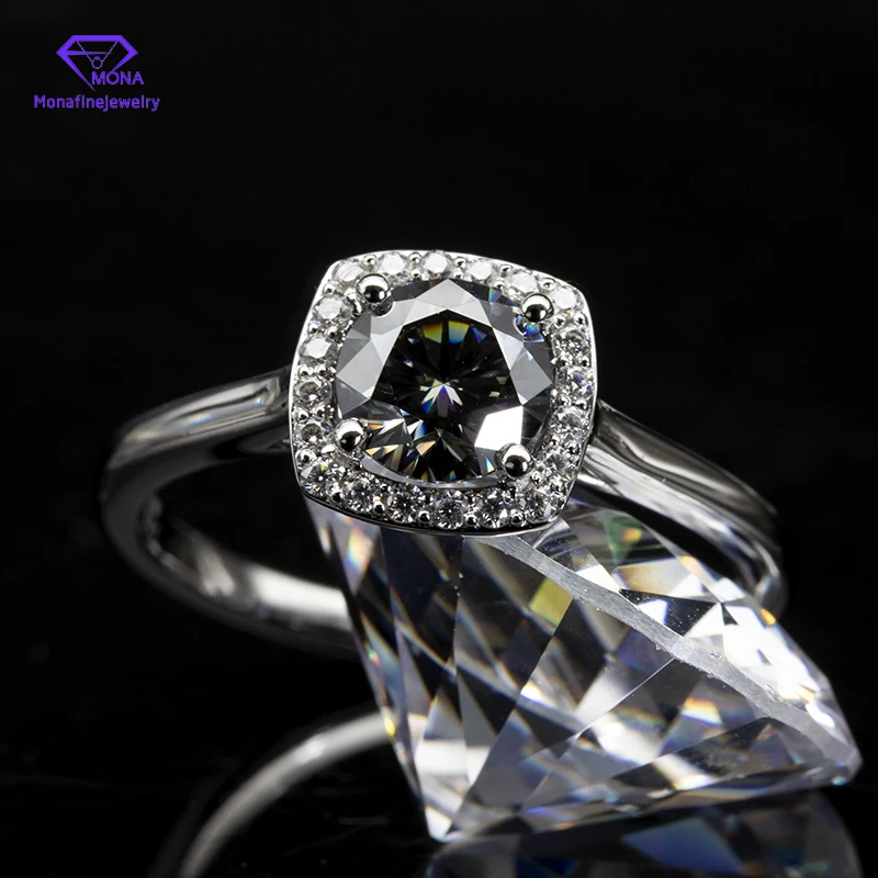 Test Superato 5.7Mm 4 Punte Gery Moissanite Lab Grown Diamond Ring 14K Gold Round Cut Per Gioielli