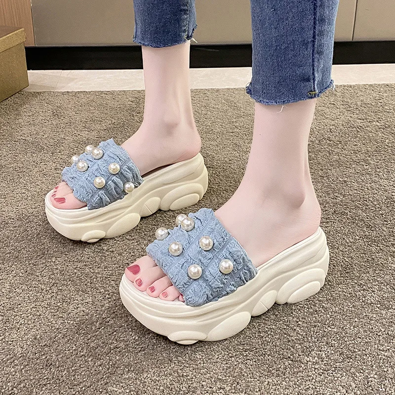 

Women High Platform Slippers Pearl Thick Sole Summer Shoes Female Outside Chunky Sandals Casual Beach Slides Zapatos Mujer Black