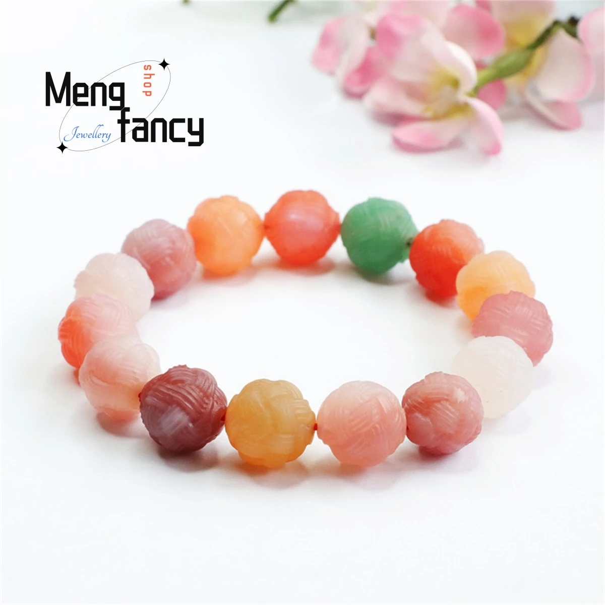 õ Yanyuan  ڼ  ĵ ÷  Ʈ , ϰ   ִ м ٸ  ־