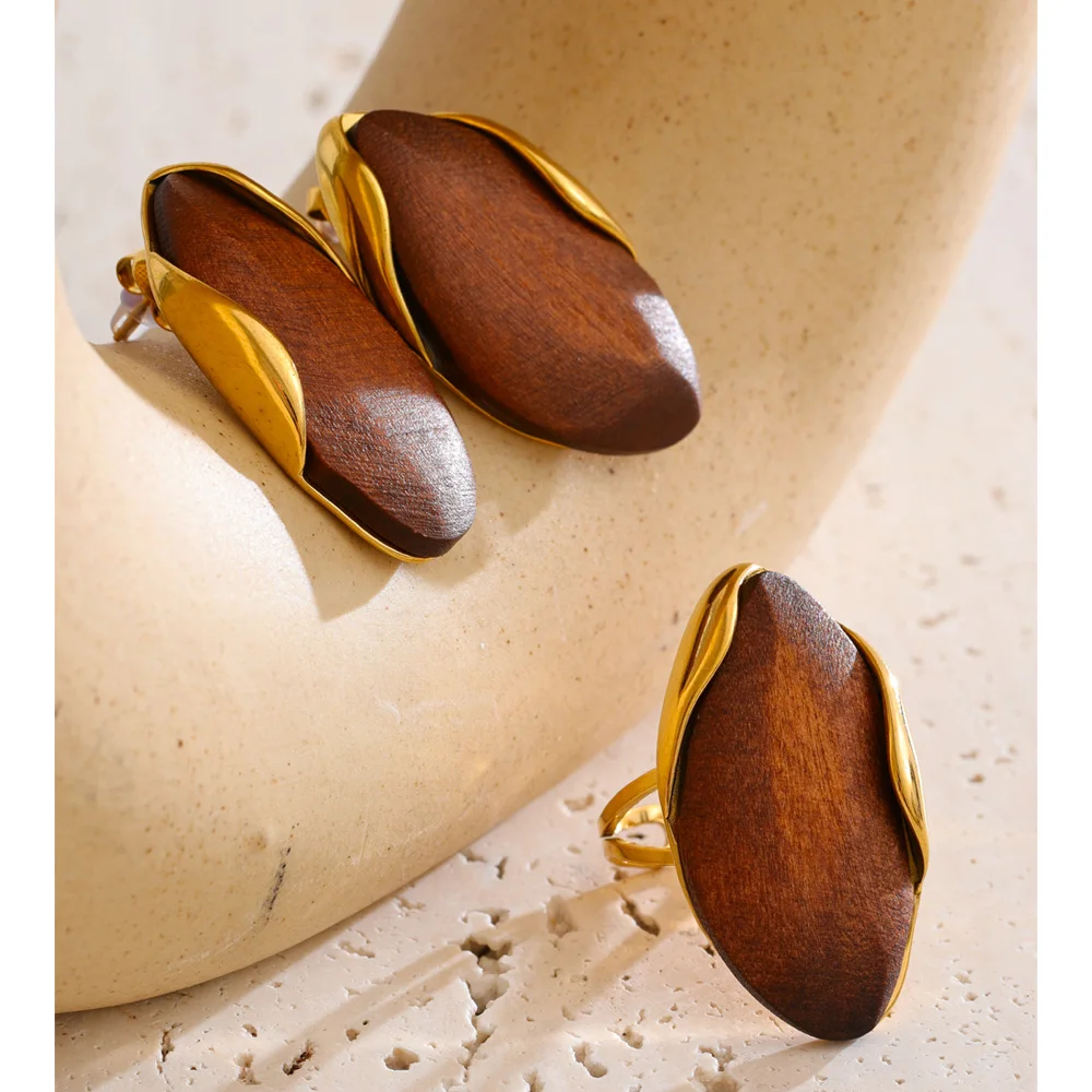 Yhpup Geometric Stud Earrings Ring Set