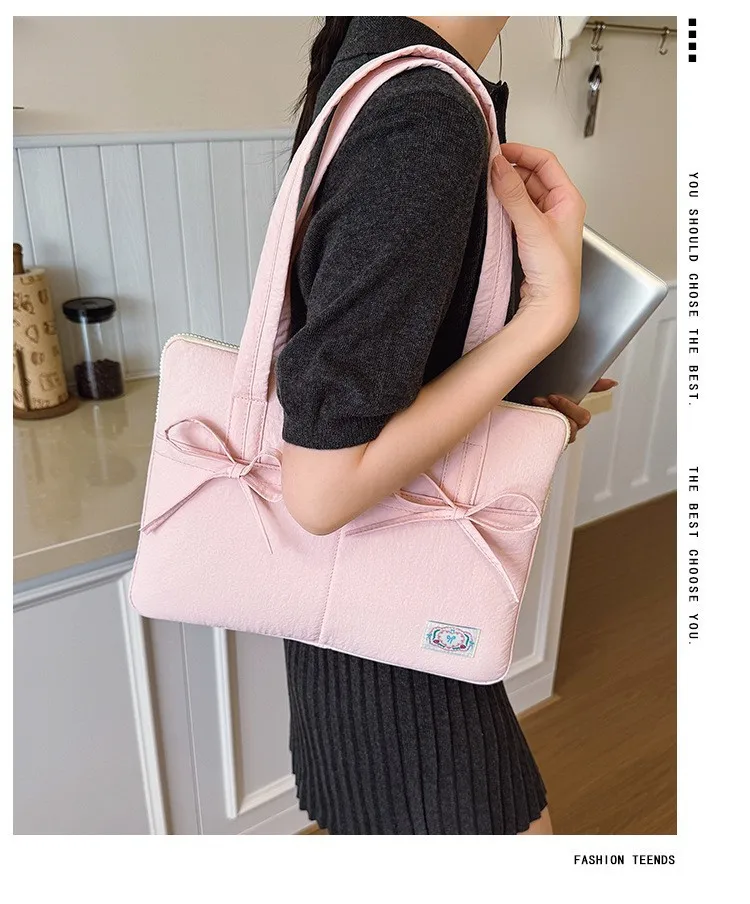 Chic Women's Laptop Sleeve Bag with Bowknot Design