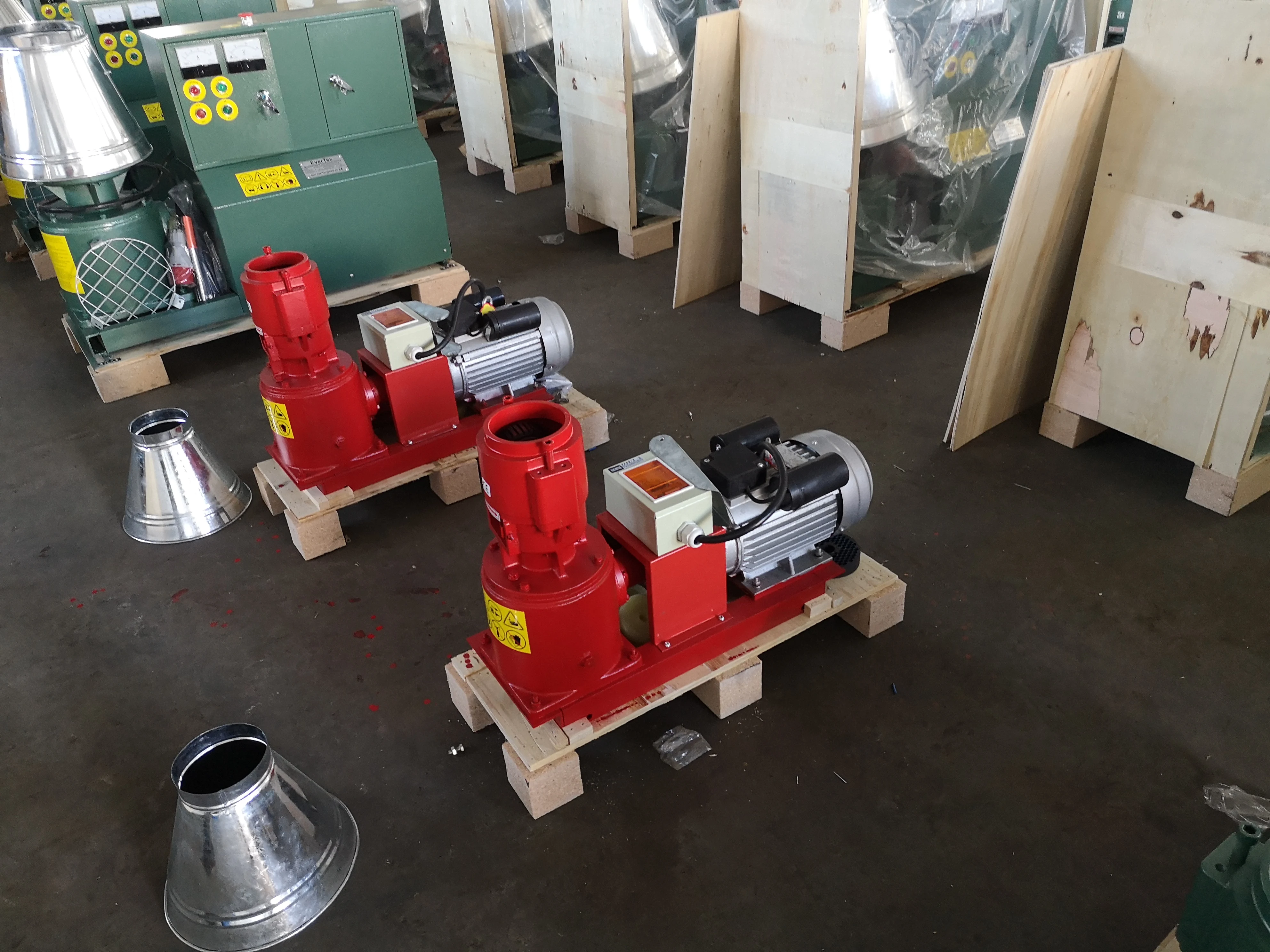 KL120 KL120B 2.2 KW Single Phase Small Biomass Pellet Mill Pellets Making Machine To Door
