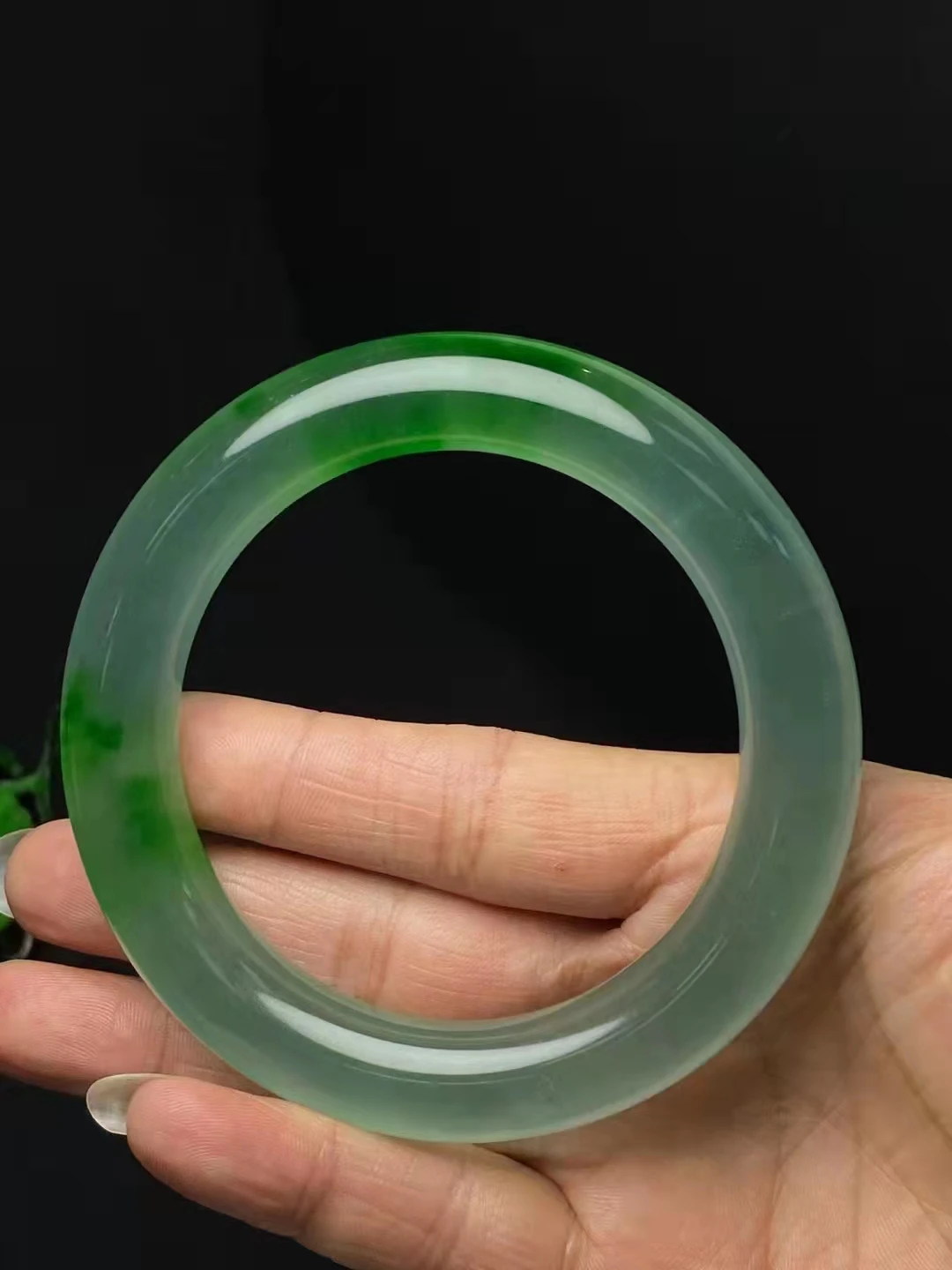 

Натуральный бутик Jadeite из Мьянмы, ледяной зеленый цветок, женское изящное Ювелирное Украшение, бирманский нефритовый браслет