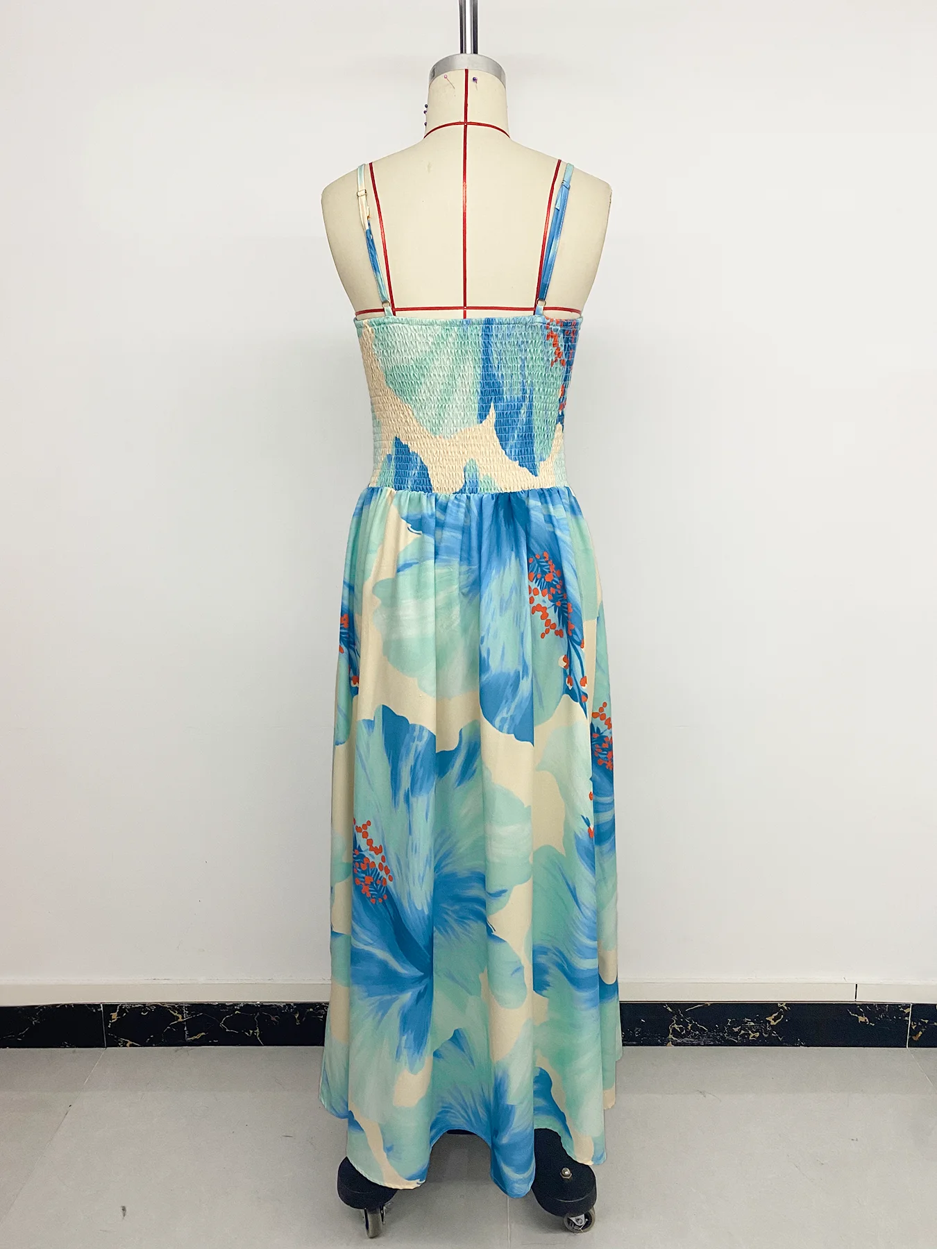 2026 summer new style, a fresh style women's long dress, printed belted halter dress, suitable for vacations