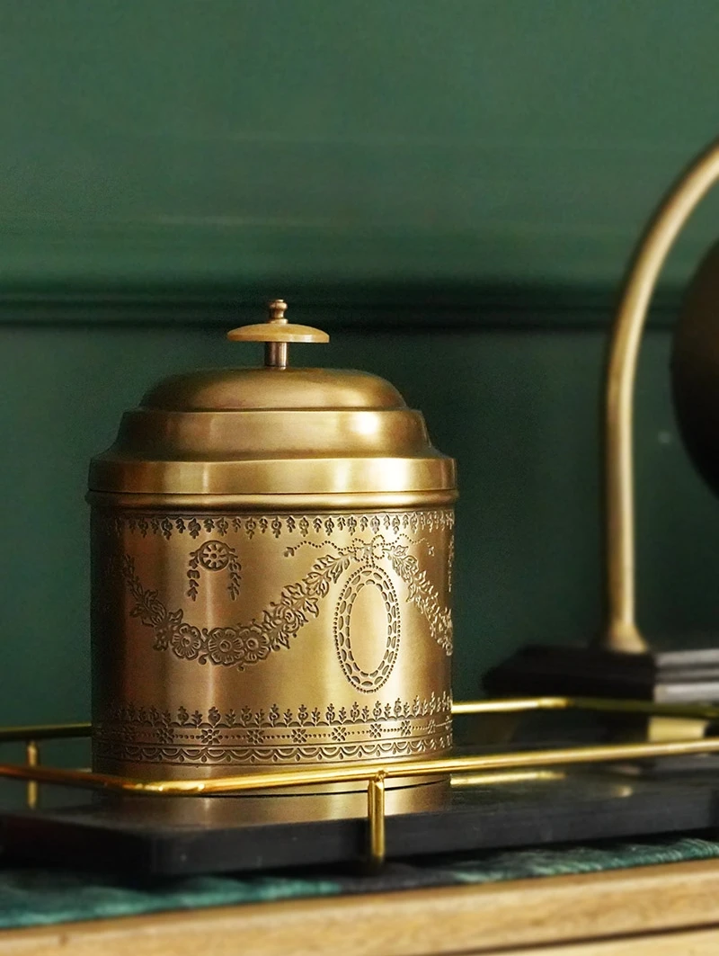 

Handmade brass carved storage jar, storage jar, light luxury sugar can, coffee can, tea can
