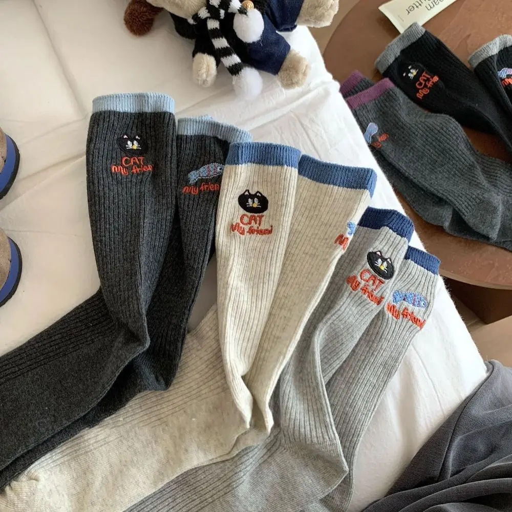 Breathable Cartoon Cat Mid Tube Socks for Men Women