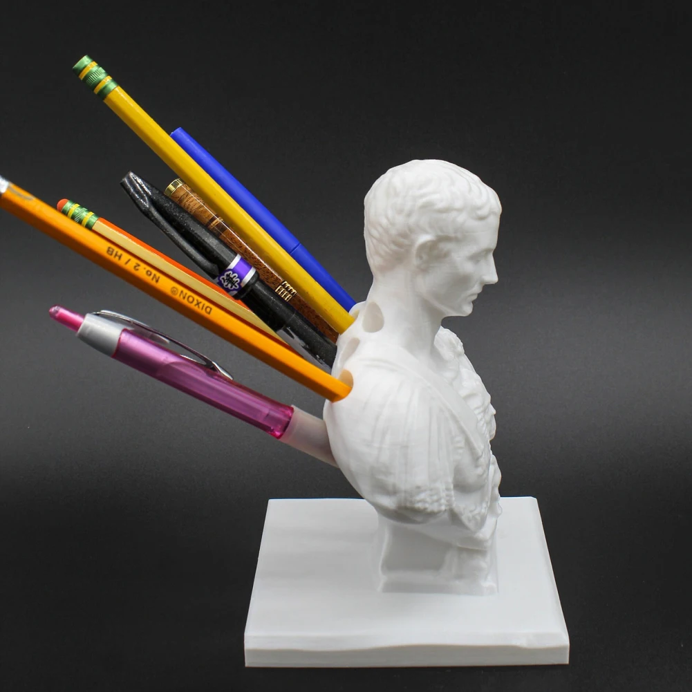 Julius Caesar Desk Pen Holder Ides Of March Statue Furniture Decoration Pencil Rack For Office School Supplies