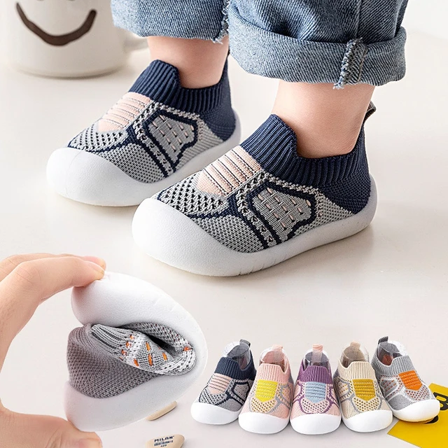 Chaussettes avec semelles antidérapantes Chaussette bébé Nouveau-né  Chaussettes au sol Chaussures Antidérapant Semelle souple Chaussette A