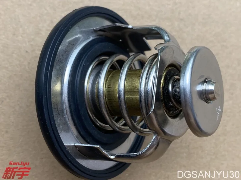 PAJERO4 V93W V97WV87W V75 PAJEROSPORT K96W THERMOSTAT KIT 82&deg;C 1305A191（MD174233）
