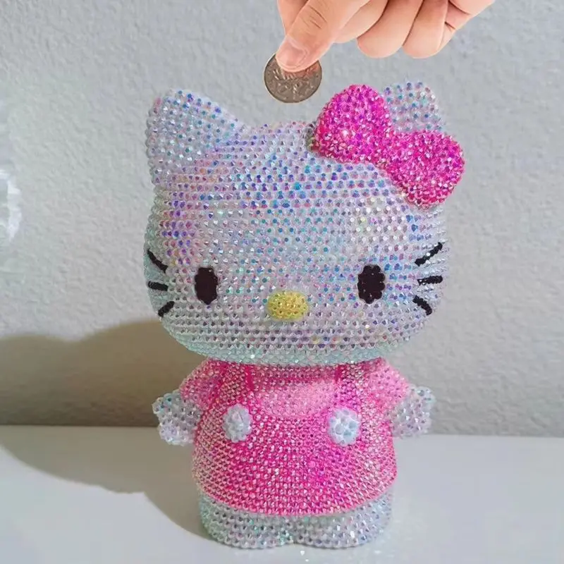 Sanrio Kuromi 헬로 키티 DIY 돼지 저금통 다이아몬드 스틱 공예 키트 글로우 인 더 다크 디자인의 수지 입상 Anime Collectible G