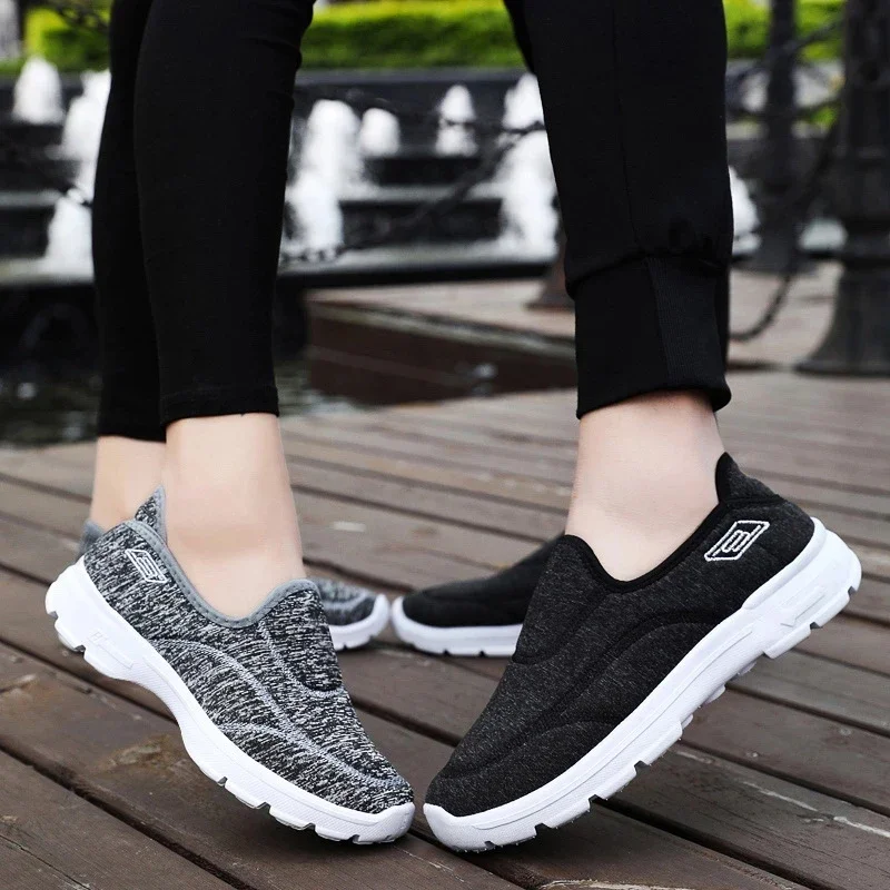 SNURULAN Spring New Middle-aged Man Shoes Walking Shoes Elderly Non-slip Soft Bottom Dad Sneakers Casual Men's