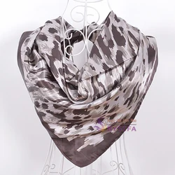 Elegant Navy Blue Silk Scarf with Chinese Rose Design - Large Square Ladies' Fashion Accessory (Grey leopard)